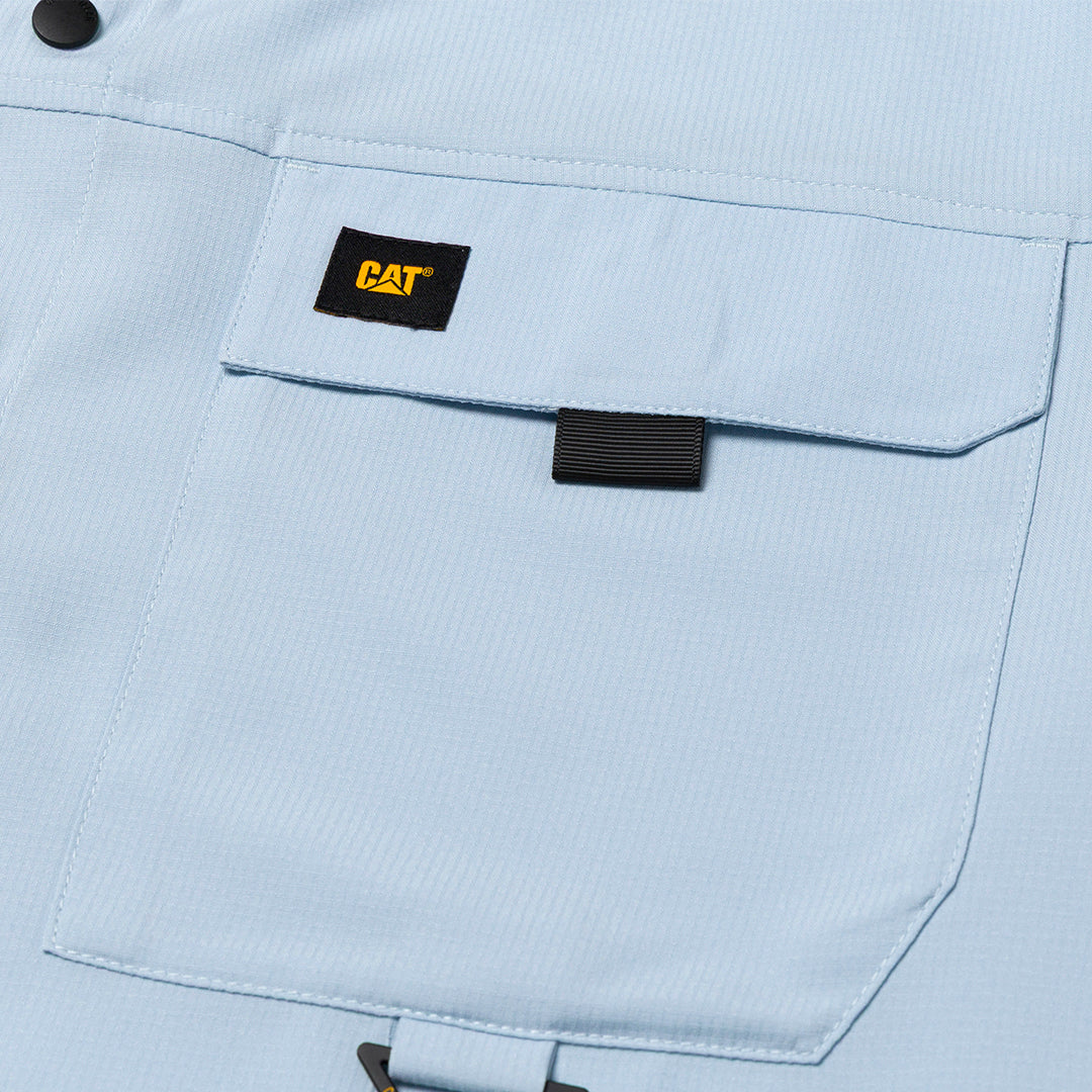 Camisa Tech para hombre color celeste